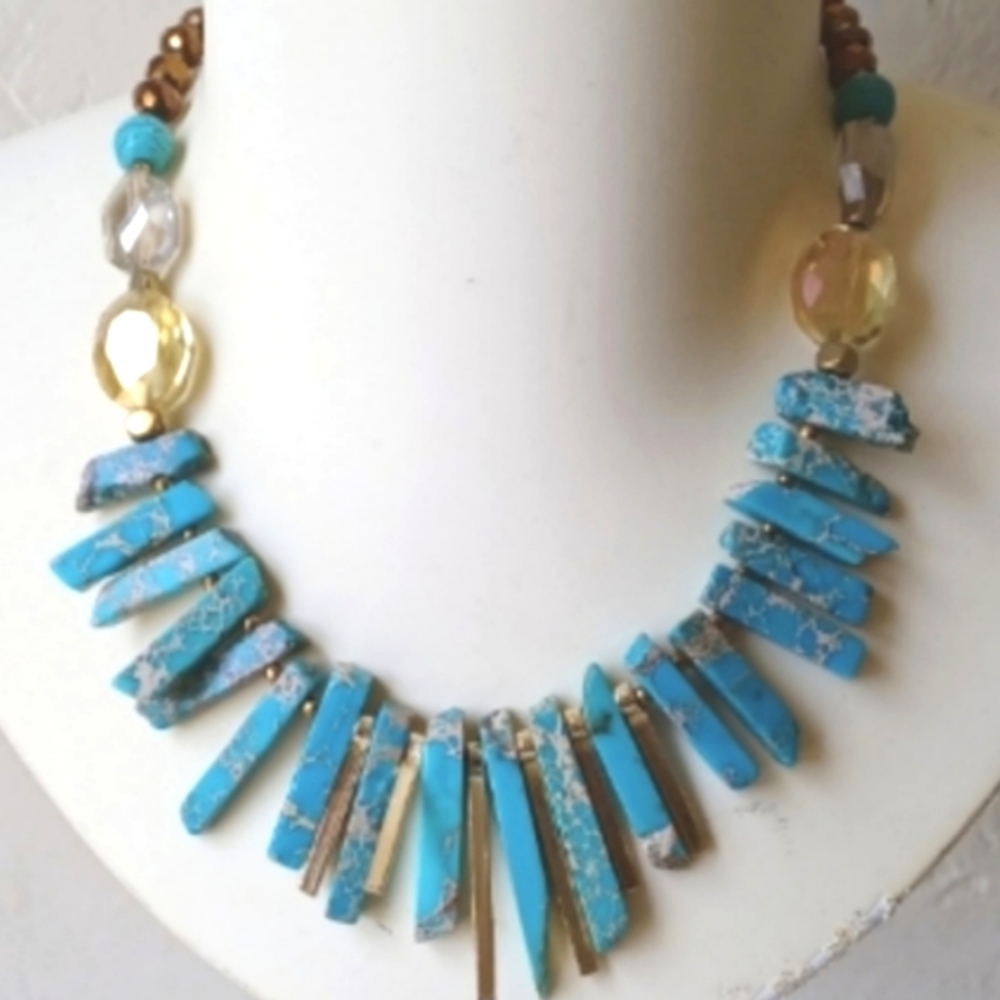 Blue Howlite Shards And Bead Necklace